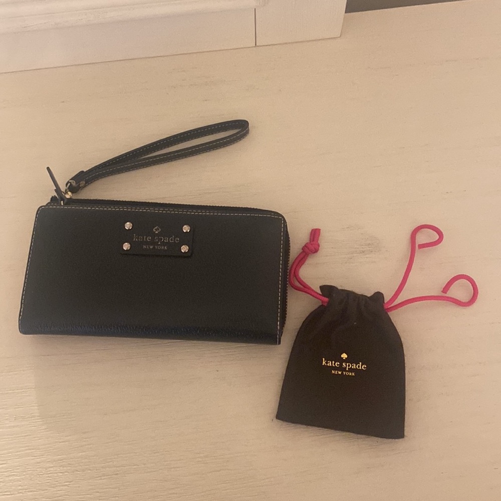 kate spade wristlet wallet with FREE jewelry pouch